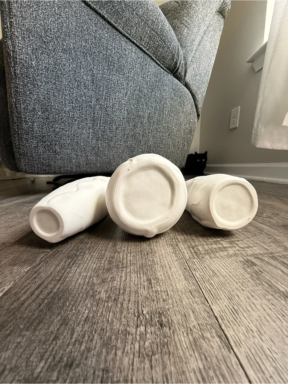 Neutral White Ceramic Leaf Vase Set of 3 - Home Accents